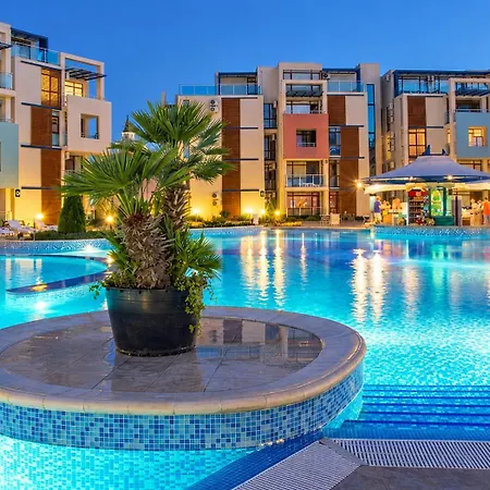 Premium With Pool Near Cacao Апартаменты Солнечный берег